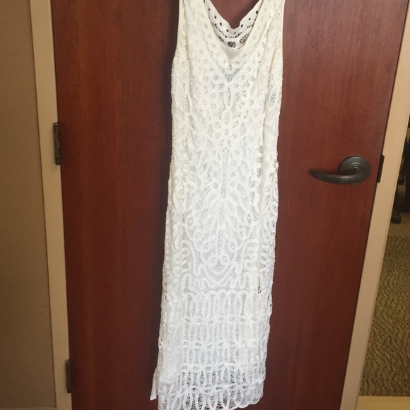 White lace dress