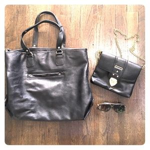❣️WEEKEND SALE❣️2 in 1 Large Tote w/ Crossbody Bag