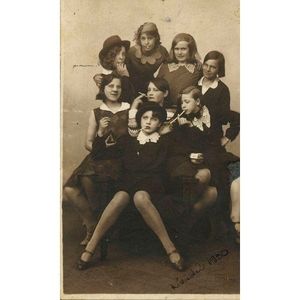 Meet your Posher, Katie