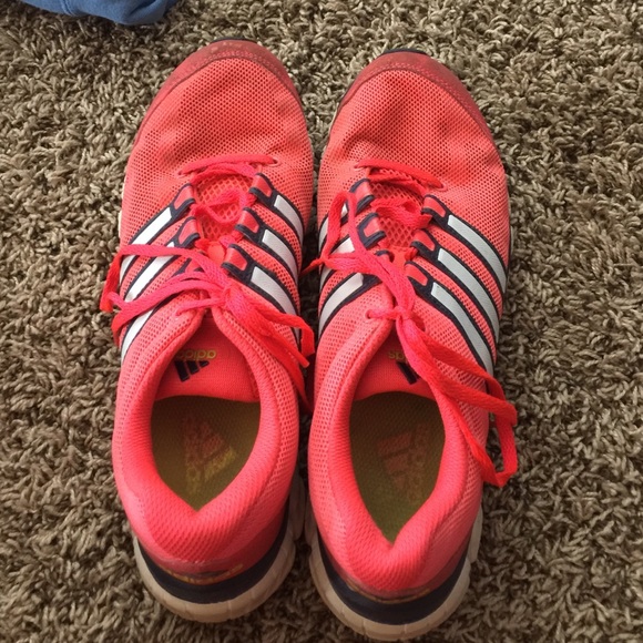 Adidas tennis shoes
