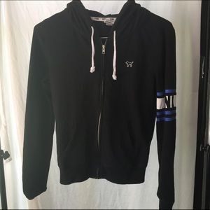 BLACK VS PINK HOODIE