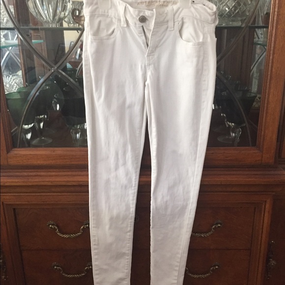 American Eagle skinny jeans