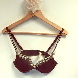 MARCIANO dazzling bra!