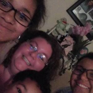 Meet your Posher, Kimberly