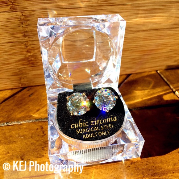 Round Cut CZ - Picture 2 of 2