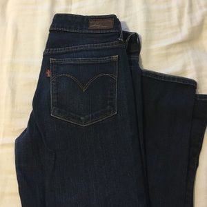 Levi's Straight Leg Jeans