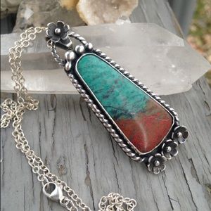 Sonora sunrise floral necklace