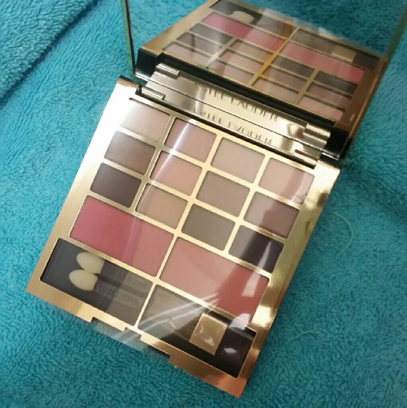 Estee Lauder Pallet!
