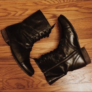 Steve Madden Troopa Combat Boot
