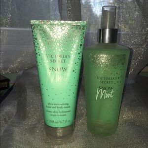 Victoria's Secret Limited Edition Snow Mint Set