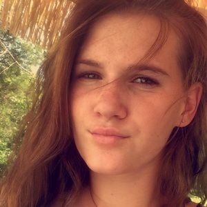 Meet your Posher, Carlie