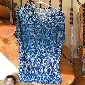 Hooded shirt, brand-new never worn.