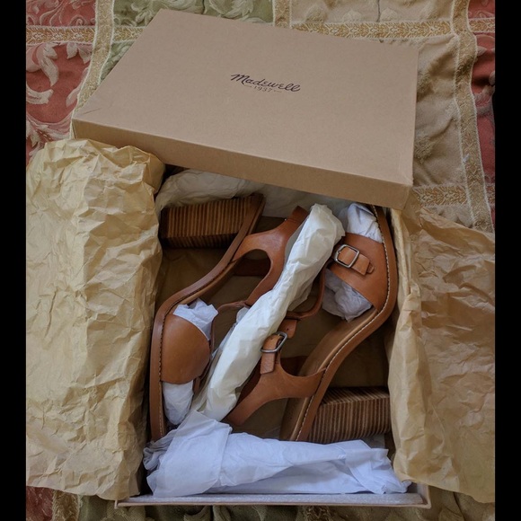 Madewell “Loren Heel" in box.  Sz 10 - Picture 2 of 4