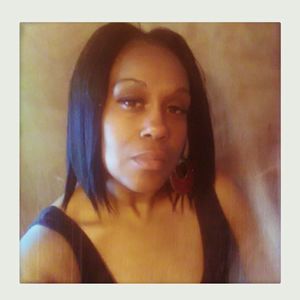 Meet your Posher, Deidra