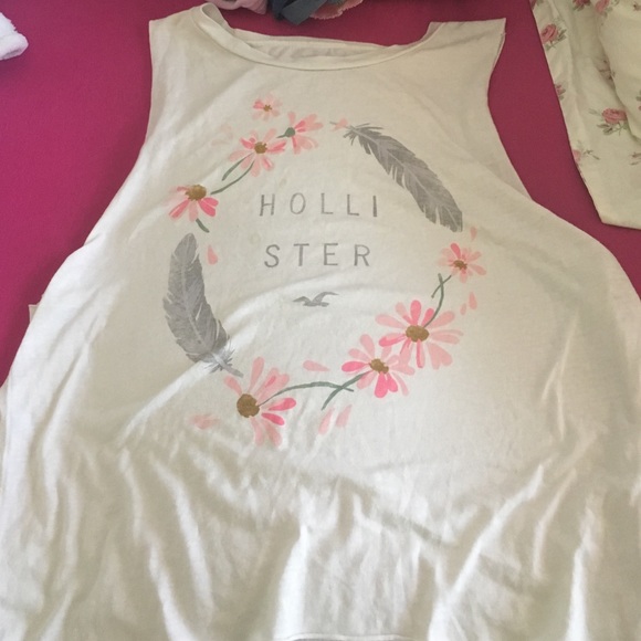 Hollister tank