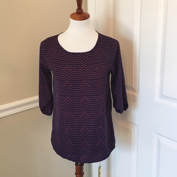 🌟Sale🌟 Everly Chevron Blouse - Picture 1 of 2