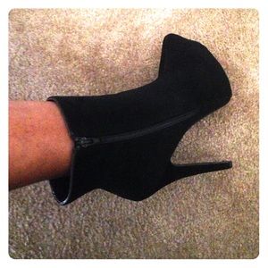 Black Velvet Platform Booties