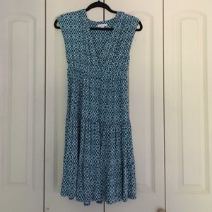 Stretchy deep V, Knee length dress