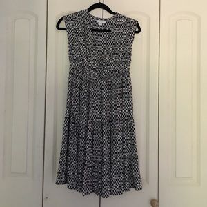 Stretchy knee length dress
