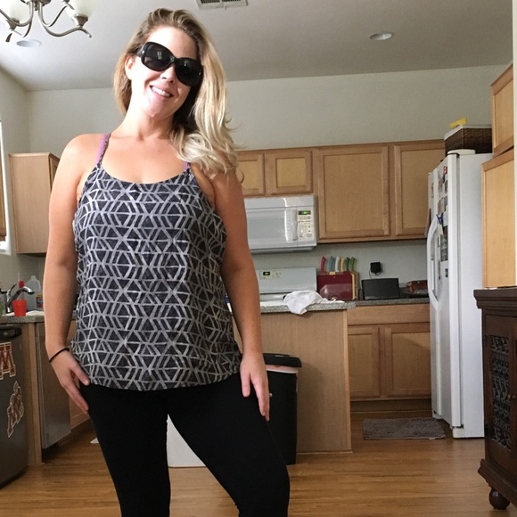 Activewear Yoga Loungewear Geometric Top