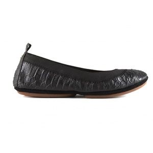 🌟15% OFF NIB Yosi Samra Black Croco Fold. Flats
