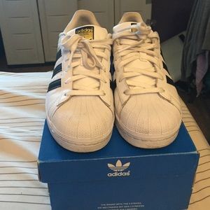 Adidas Superstar