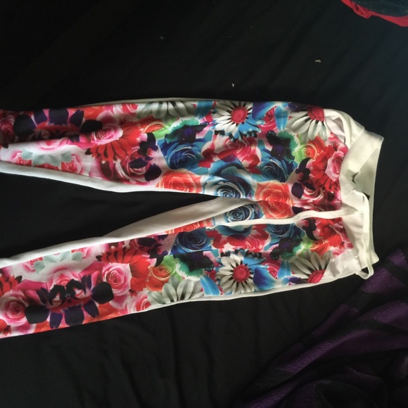 floral joggers