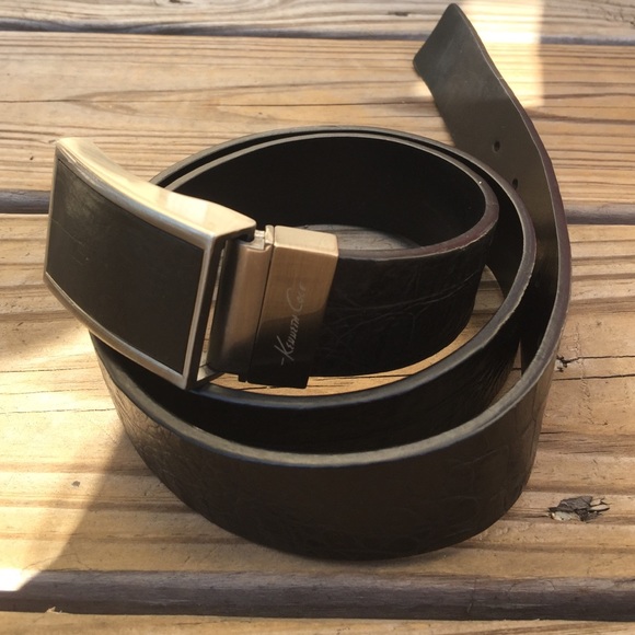 Authentic Kenneth Cole Leather Belt