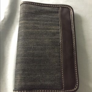 Thirty one wallet