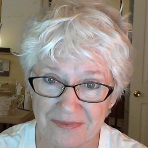 Meet your Posher, Christine