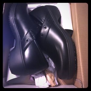 Shoes for crews slip clogs brand new