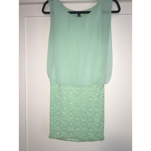 Blue dress tight bottom flowy top - Picture 3 of 4