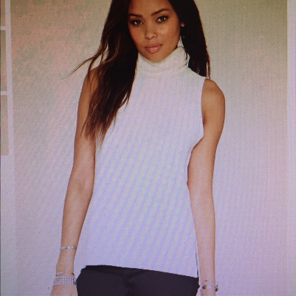 Sleeveless Turtleneck Tunic