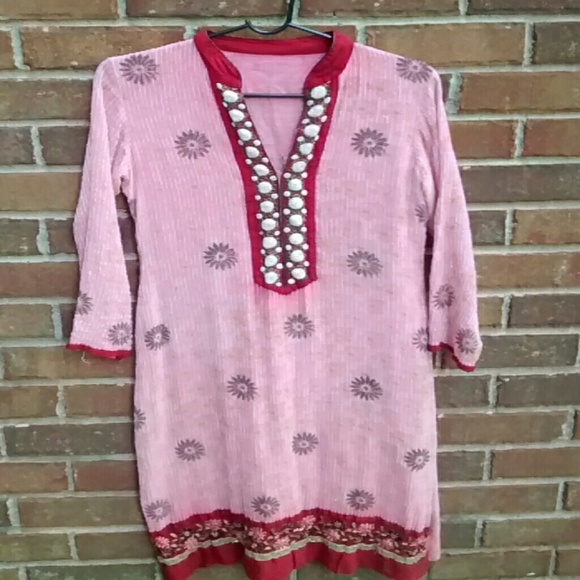 Embroidered 3/4 Sleeve Tunic Dress