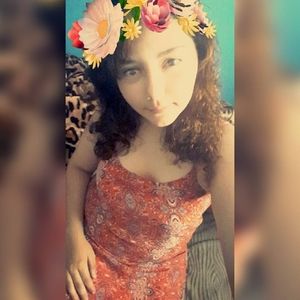 Meet your Posher, Carmen