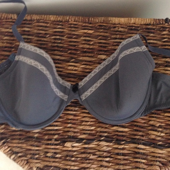 Gap bra