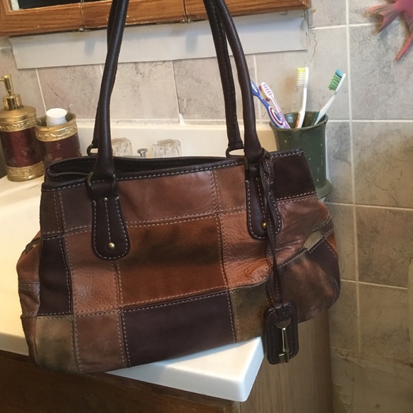Fossil purse