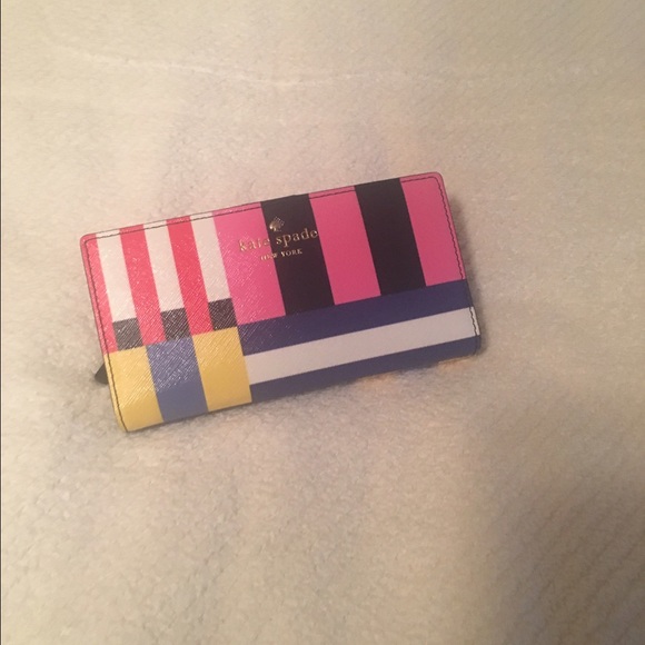 Kate spade wallet