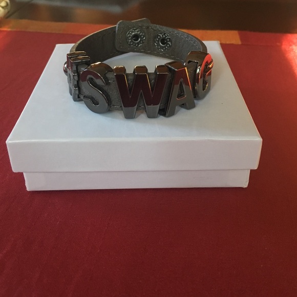 Bcbg Affirmation Bracelet