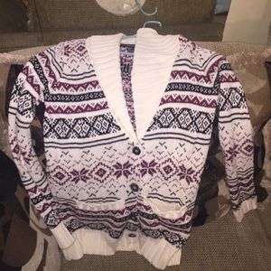 Sweater perfect for fall and holiday season