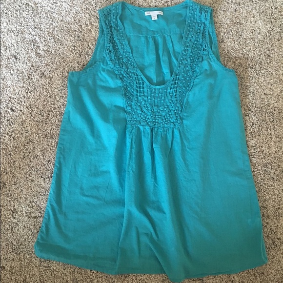 Cute blue Gap tank