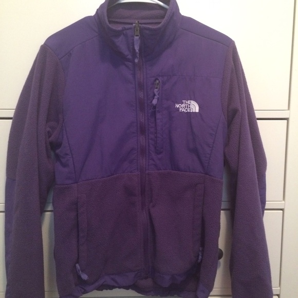 Women's Medium The North Face Jacket in Purple