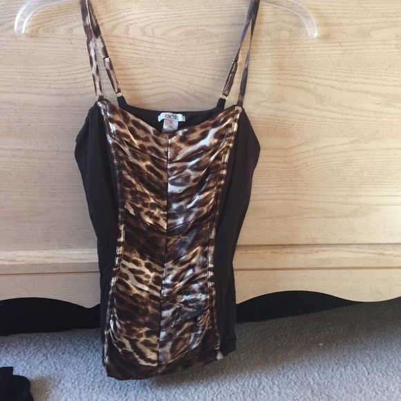 Soft and silky never worn cache leopard tank
