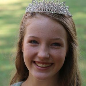 Meet your Posher, Natalie