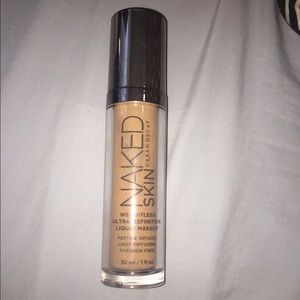 Naked skin foundation
