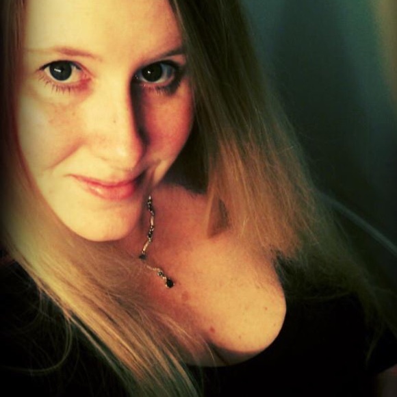 Meet your Posher, Harmony - Picture 9 of 10