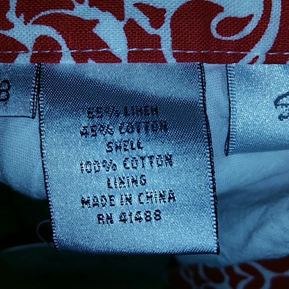 White and Red Skirt - Picture 2 of 2