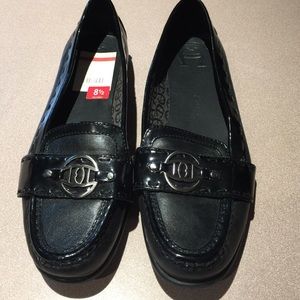 Adrienne Vittadini size 8.5 black flat shoes