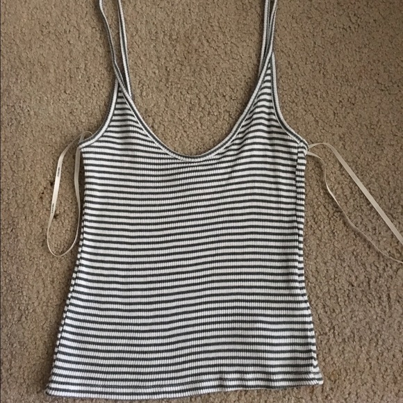 Forever 21 Tops - Forever 21 Tank Top