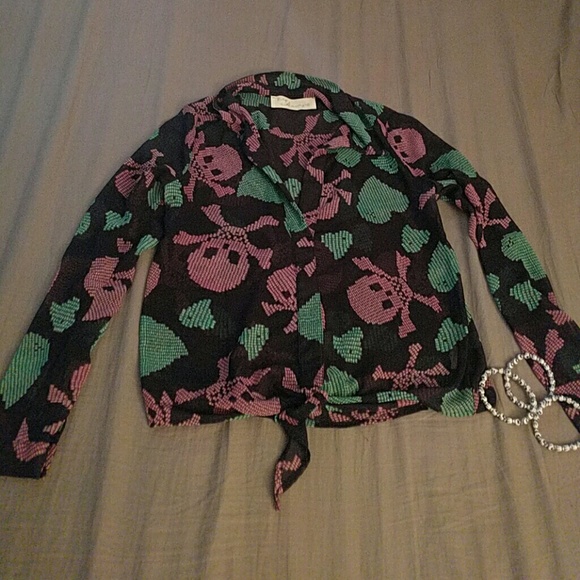 Sheer Skull Heart Print Top